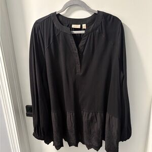 LOGO Lavish Black Blouse with Embroidered Hem